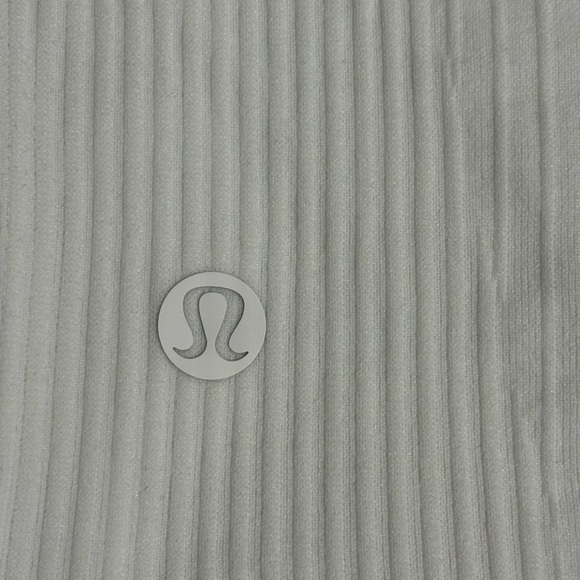 LULULEMON ebb to street short sleeve ( NEW WITH TAGS ) - Picture 4 of 5